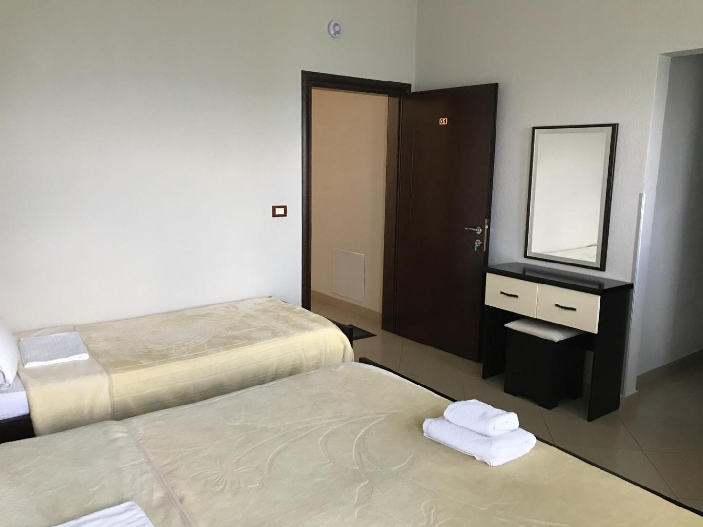 Hotel Camping Lin Quarto foto